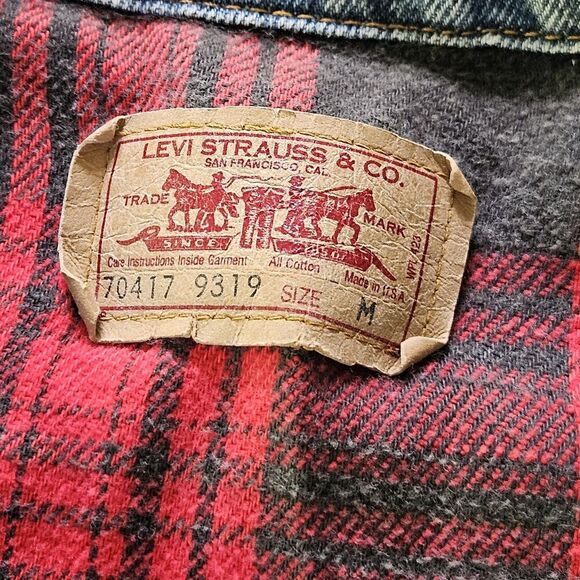 Vtg Levis 70417 9319 Blue Acid Wash Trucker Jacket Buffalo Plaid Lined Size M - Picture 3 of 14